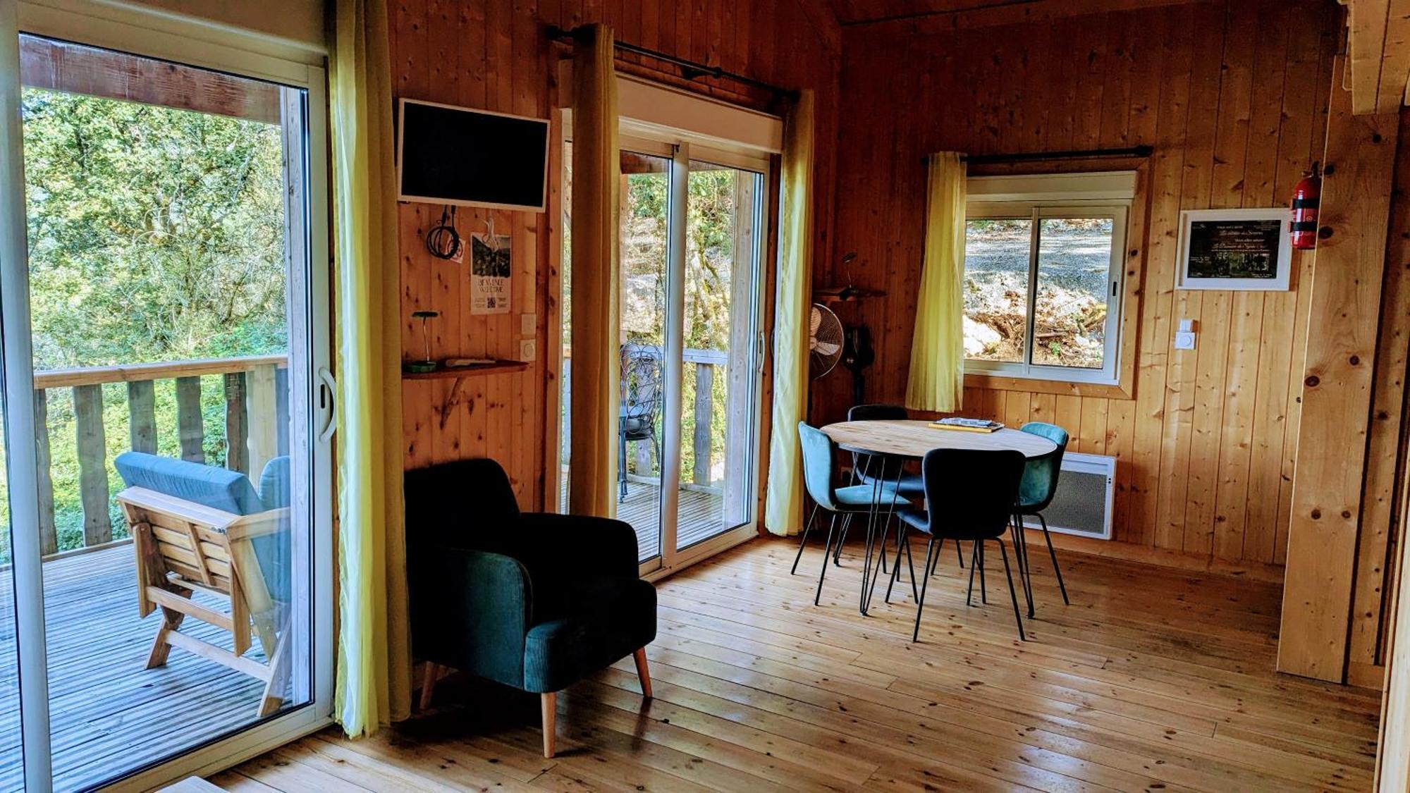 Cabanes et Lodges du Belvedere Serrieres-sur-Ain Extérieur photo