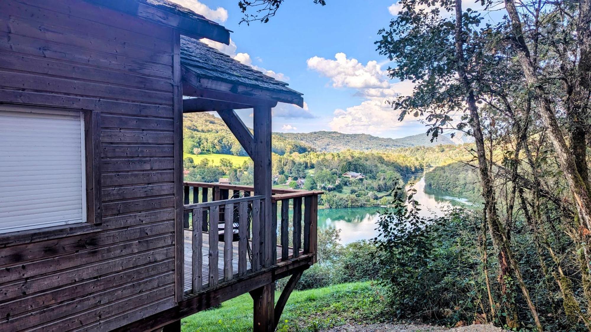 Cabanes et Lodges du Belvedere Serrieres-sur-Ain Extérieur photo