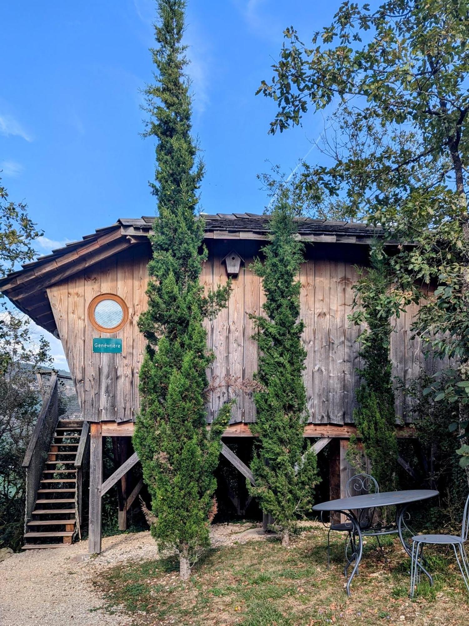Cabanes et Lodges du Belvedere Serrieres-sur-Ain Extérieur photo