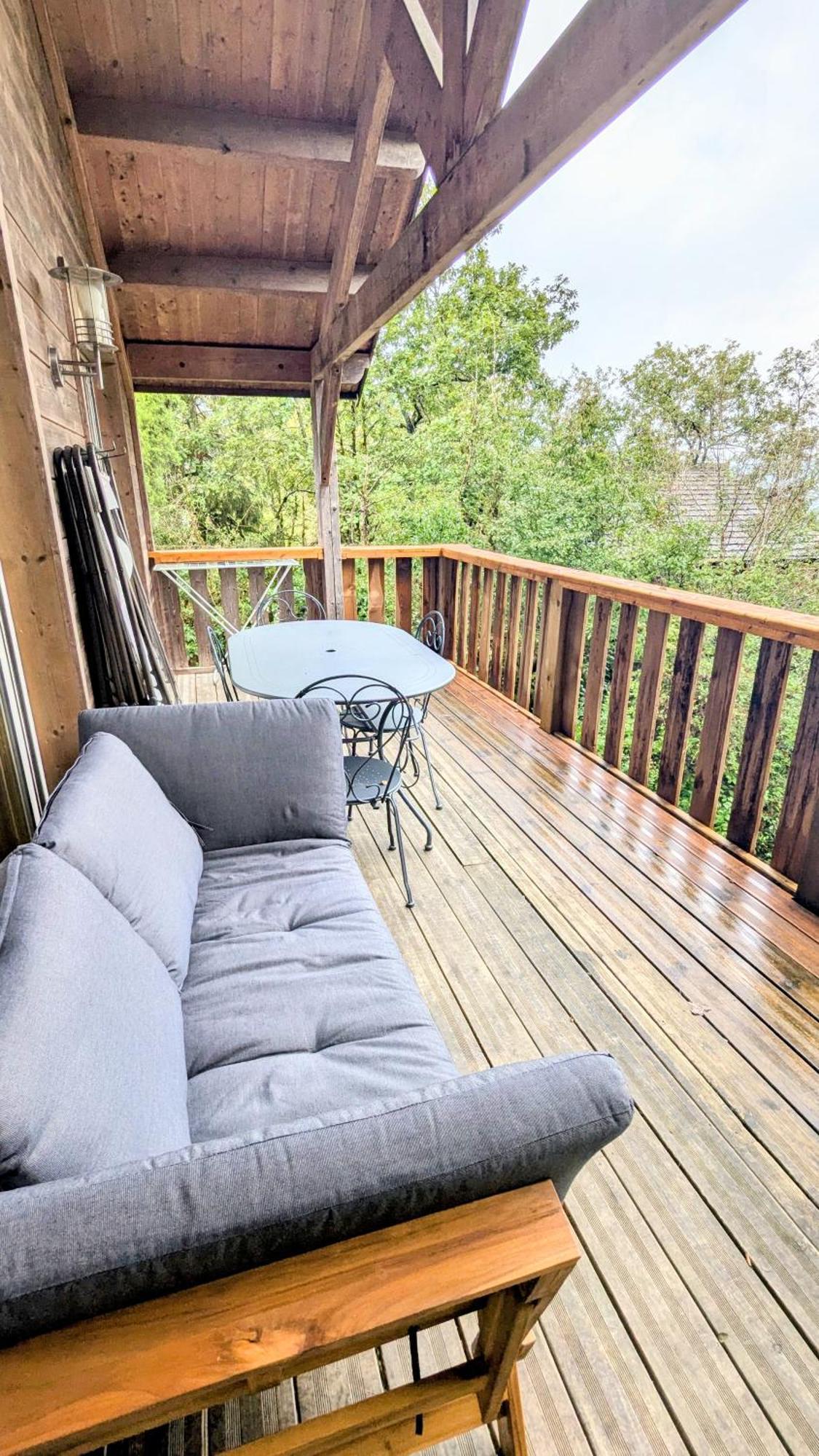 Cabanes et Lodges du Belvedere Serrieres-sur-Ain Extérieur photo