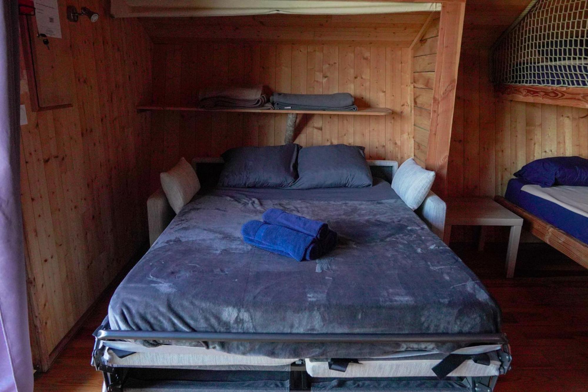 Cabanes et Lodges du Belvedere Serrieres-sur-Ain Extérieur photo