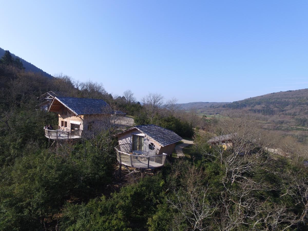 Cabanes et Lodges du Belvedere Serrieres-sur-Ain Extérieur photo